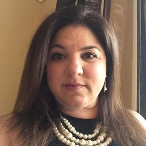 Meet your Posher, Gina